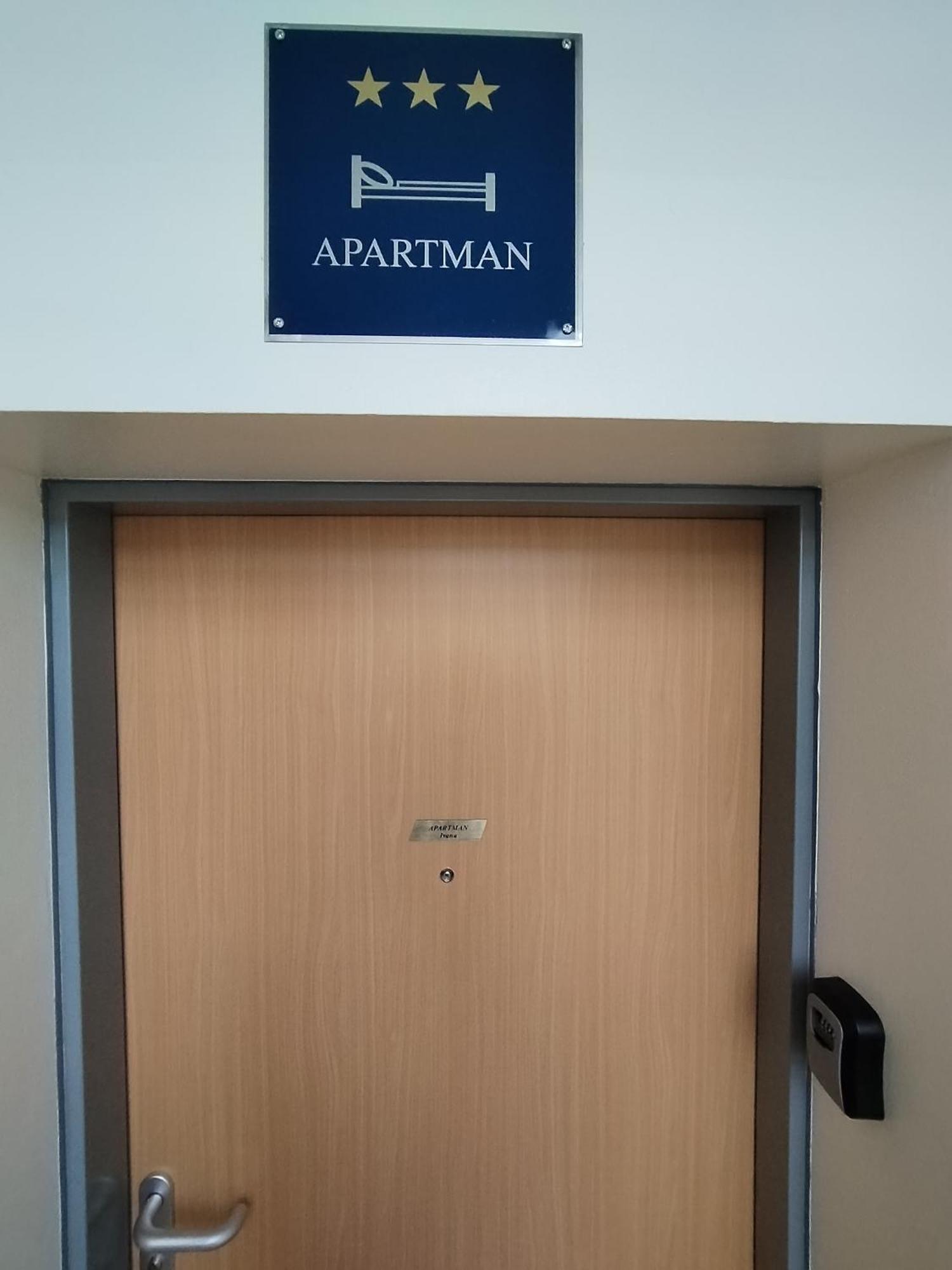 Apartman Ivana Загреб Екстер'єр фото